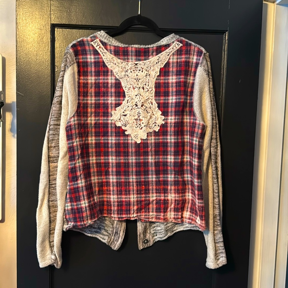 Gimmicks cardigan sweater with flannel detail XL